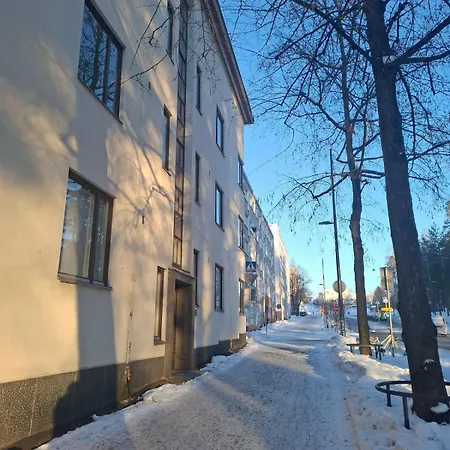 Puistokadun Sydaen شقة